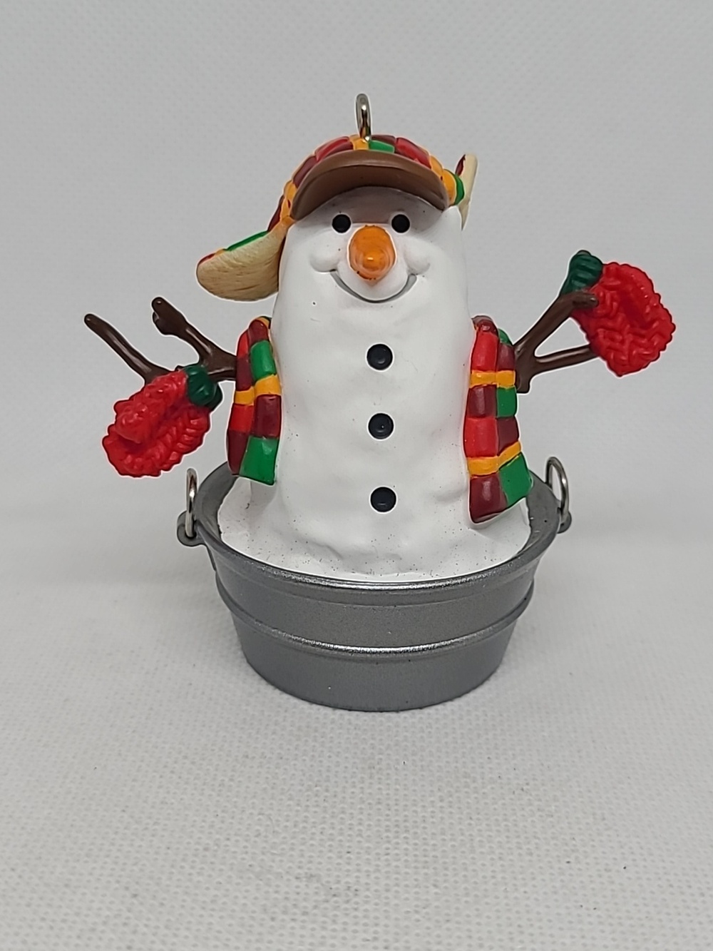 Hallmark 1999 “PLAYFUL SNOWMAN” Ornament-damaged Box